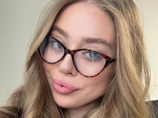 camgirl photo DianeWhitly