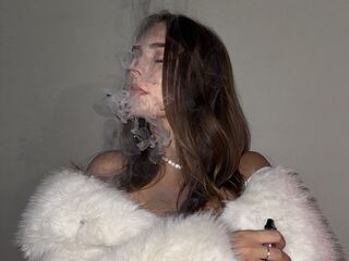 webcamgirl chat room DinaMiler