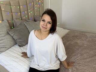 adult web cam DoraTurner