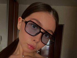 camslut naked EarthaFenney