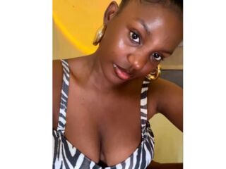 camwhore video EleanorVee