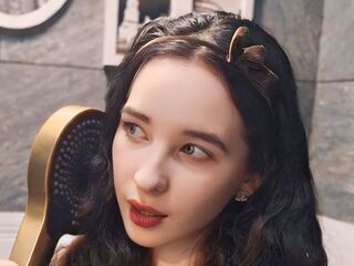 naked cam girl masturbating EliseGianola