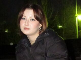 naked cam girl ElizabethGrochma