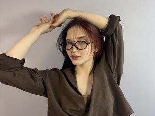 camwhore masturbating with vibrator ElizabethHerrer