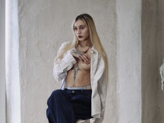 camgirl fingering pussy EllieXeno