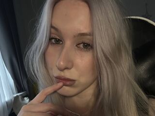 hot naked webcam girl ElviStars