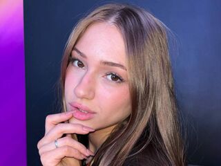camgirl masturbating with vibrator EnolaMussell