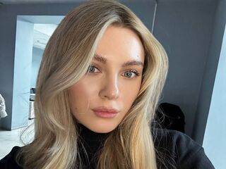 free live webcam GladysAgard