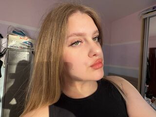 adult cam GraceHollis