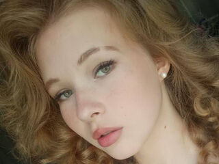 naked webcam girl video IllaPytlewski