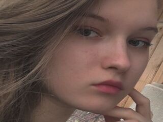 hot cam show InocenciaFarrare