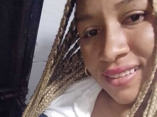 hot girl cam picture IsisRusso