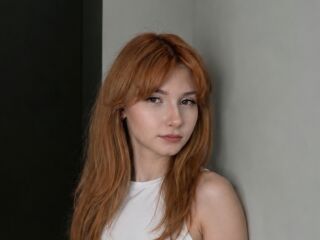 camwhore shaved pussy JeniceRadulescu