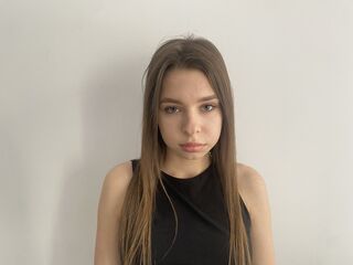 cam girl fingering pussy JessFreemen