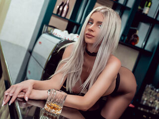 nude camgirl picture JuliaAly