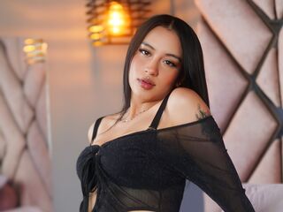 camgirl fingering pussy KaisaCurt