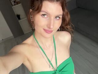 chat room live webcam KarmenZeinert