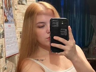 camgirl porn web cam KarrieAnesi