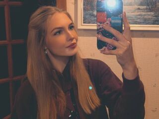 naughty camgirl masturbating KateyTouriny