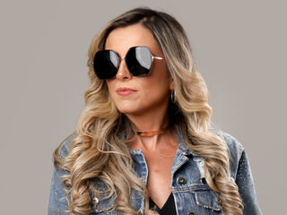 shower cam KiaraMoraes