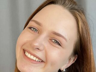 camslut naked KrystinaEisen