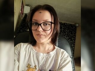 camgirl spreading pussy LaquitaMoncure