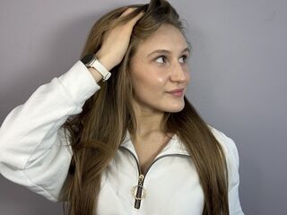 jasmin live show LatrinaBrounson