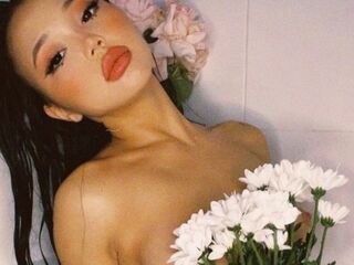 hot webcam show LeonaBellmont
