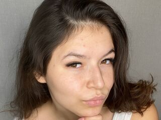 hot cam girl masturbating with sextoy LeslieForest