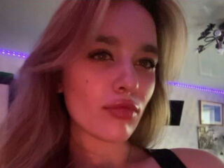 live cam girl LieselotteJetter