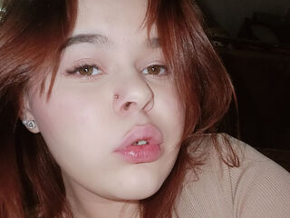 cam slut chat room LissaTerry