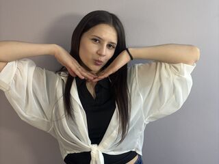 naked cam girl photo LornaInglin
