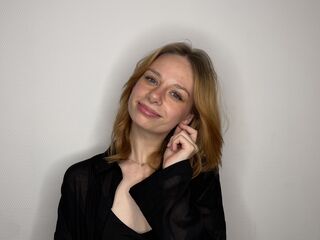 webcam chat LouiseSchmidt