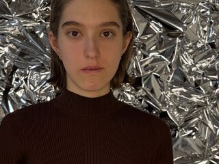 girl chat MaeganDegiacomo