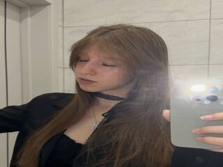 camgirl photo MarisolKiraly