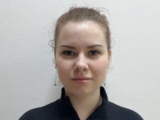 camwhore shaved pussy MarjorieJones