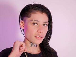 teaser web cam MeganWallen