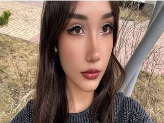 cam girl masturbating with sextoy MeghanSkomo