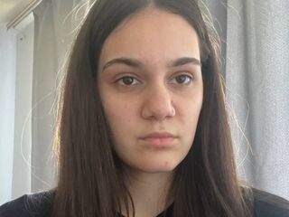 hot cam girl masturbating MeiCruzan