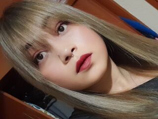 fingering girl MercellaMorelli