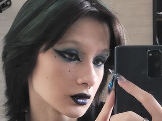 hot webcam video MeriHollway