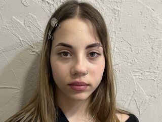 hot cam girl fingering pussy MiaChoo