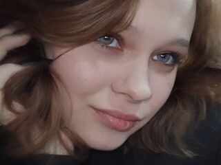 girl cam free MiaVana