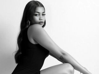 girl cam free MilaJohn