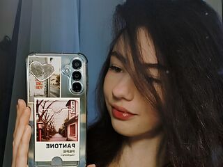 naked webcam girl MitziBreech