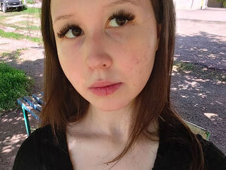 chat room webcam MonicaKim