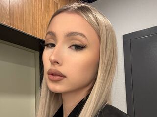 fingering cam girl MyongDegado