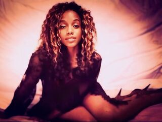 chatroom webcam photo NatalieGainer