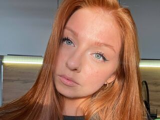 bedroom live webcam NicoleTatako