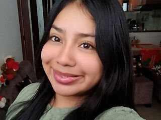 hot chat room NoaBaker